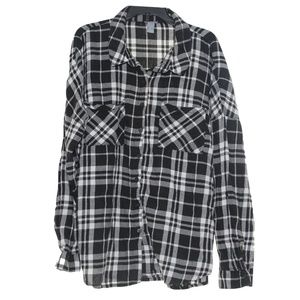 Charlotte Russe Black & White Plaid Button Shirt